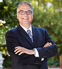 Dean Varona
